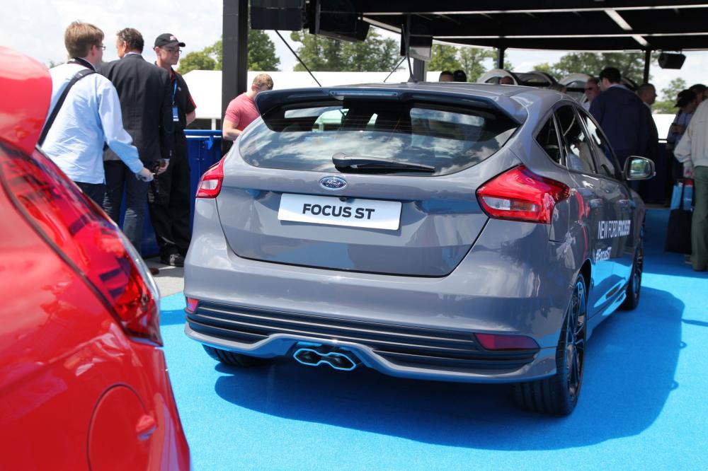  - Ford Focus ST restylée