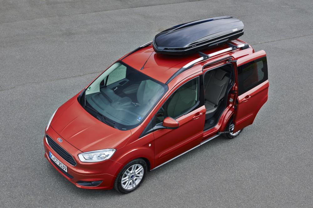  - Ford Tourneo Courier 1.0 Ecoboost 100 ch Titanium