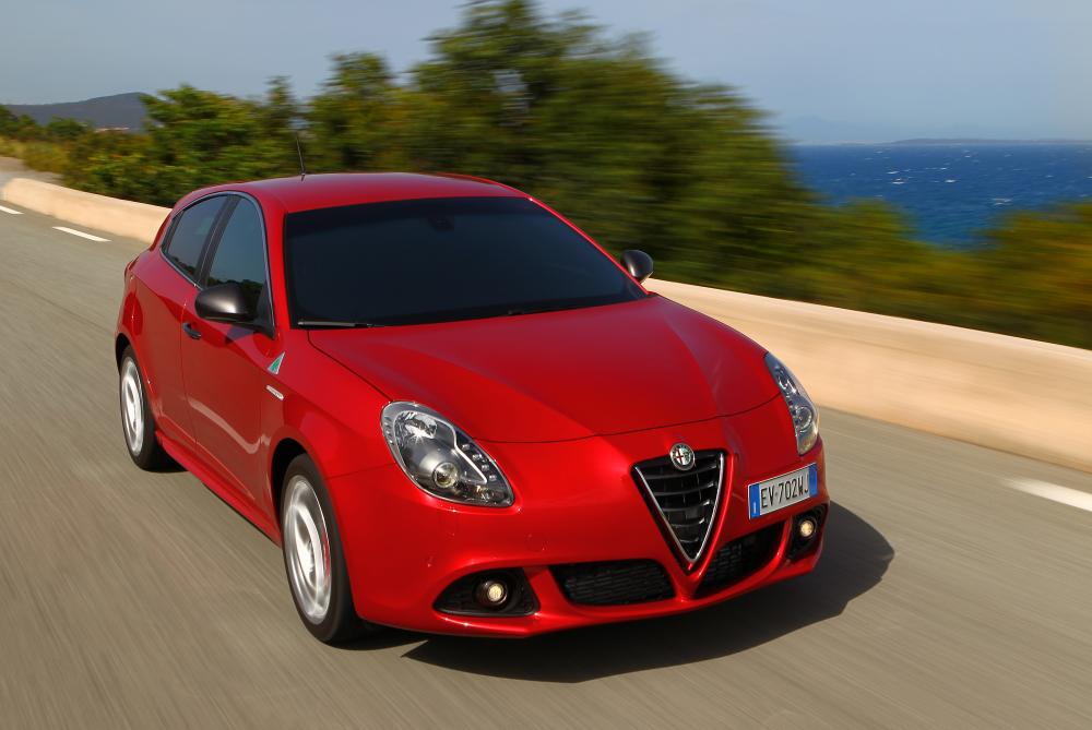  - Alfa Romeo Giulietta Quadrifoglio Verde Launch Edition