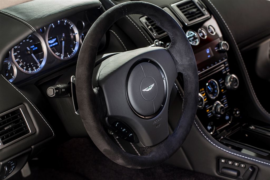  - Aston Martin SP10