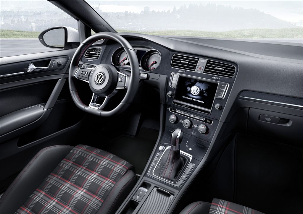  - Volkswagen Golf 7 GTI 