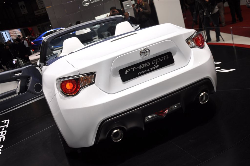  - Toyota FT86 Concept