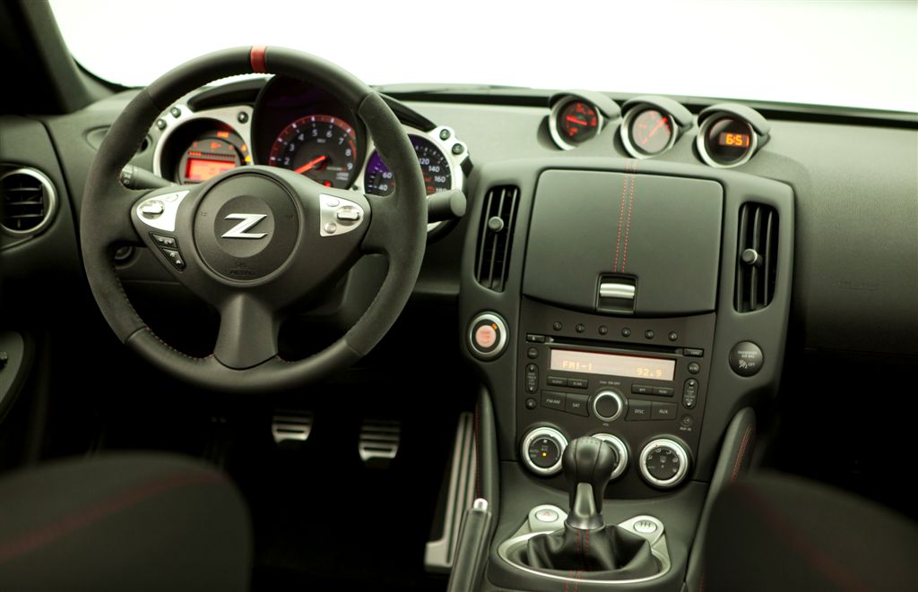  - Nissan 370Z Nismo