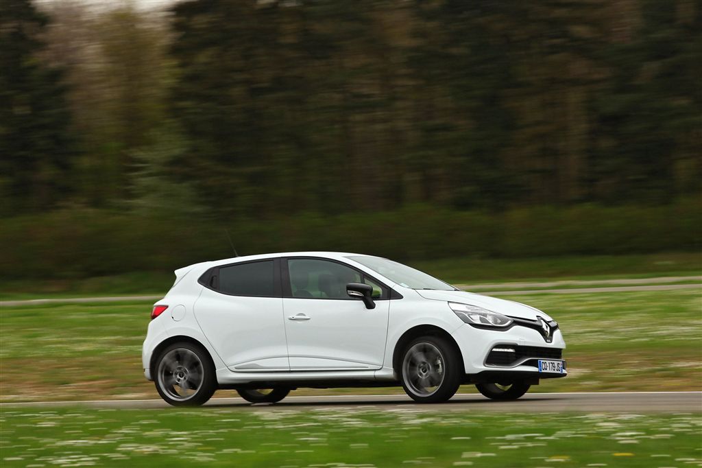  - Comparatif Renault Clio RS - Peugeot 208 GTi - Ford Fiesta ST 