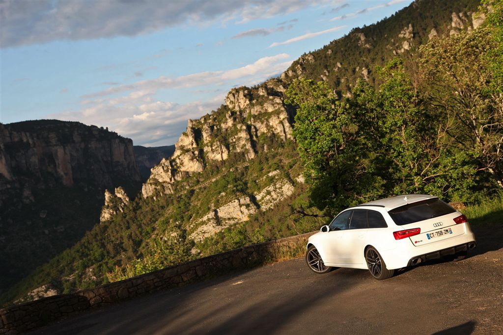 Rencontre Audi RS6 Avant / R8 V10 Spyder S tronic