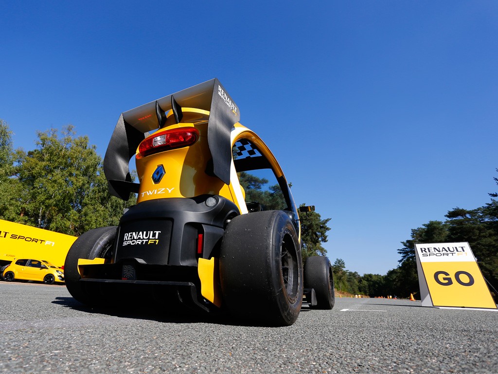  - Renault Twizy RSF1