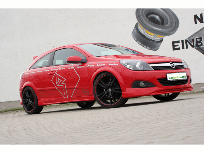  - Opel Astra H GTC Rockford Fosgate