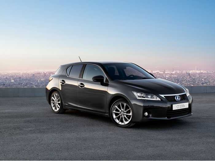  - Lexus CT 200h