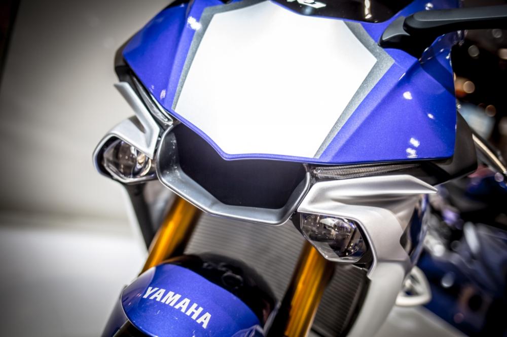  - Yamaha R1 et R1M