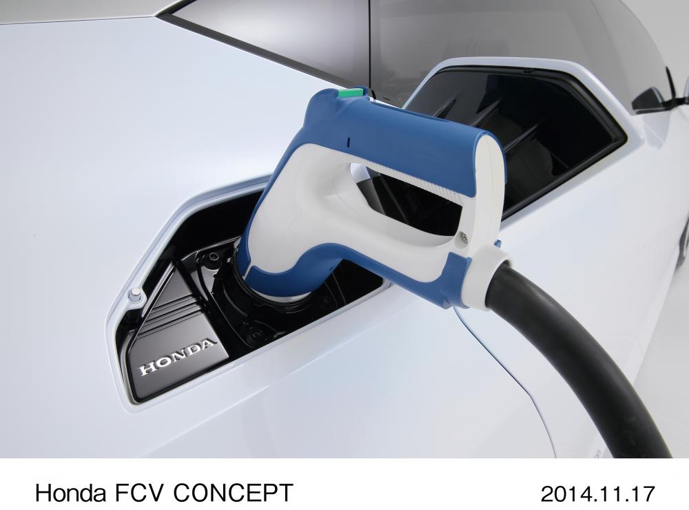  - Honda FCV Concept