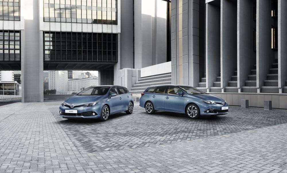  - Toyota Auris restylée 2015 (officiel)