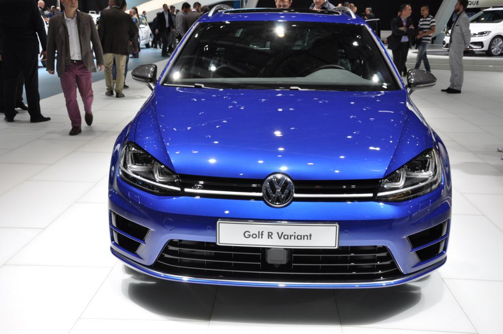  - Volkswagen Golf R Variant