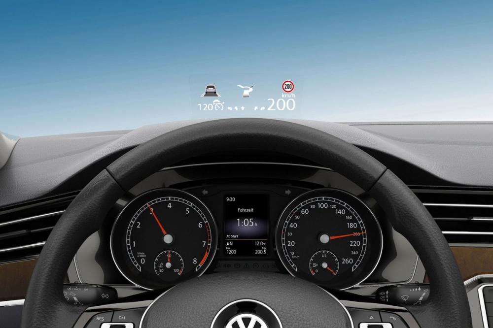  - Volkswagen Passat R-Line
