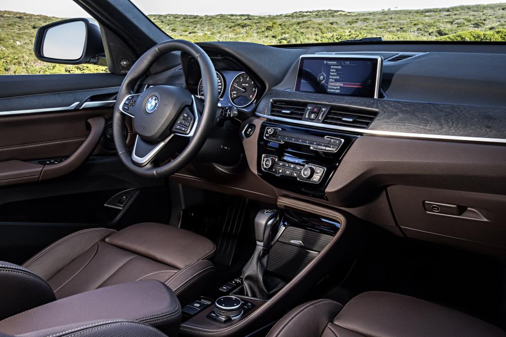  - BMW X1 2015 (officiel)