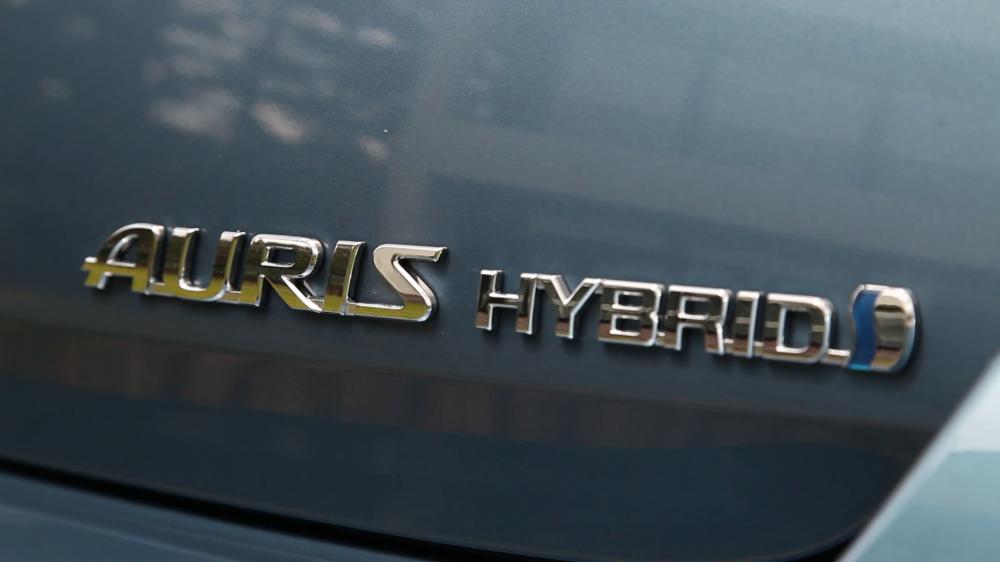  - Essai comparatif Toyota Auris Hybrid vs Peugeot 308 HDi