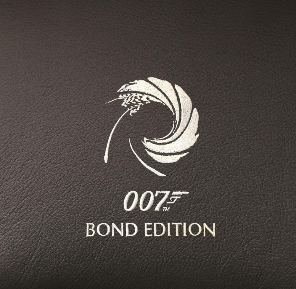  - Aston Martin DB9 GT Bond Edition (officiel)