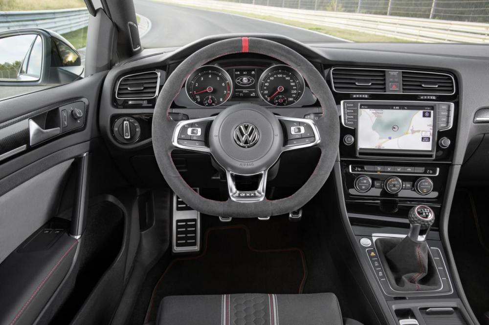  - Volkswagen Golf GTI Clubsport 2016 (officiel)
