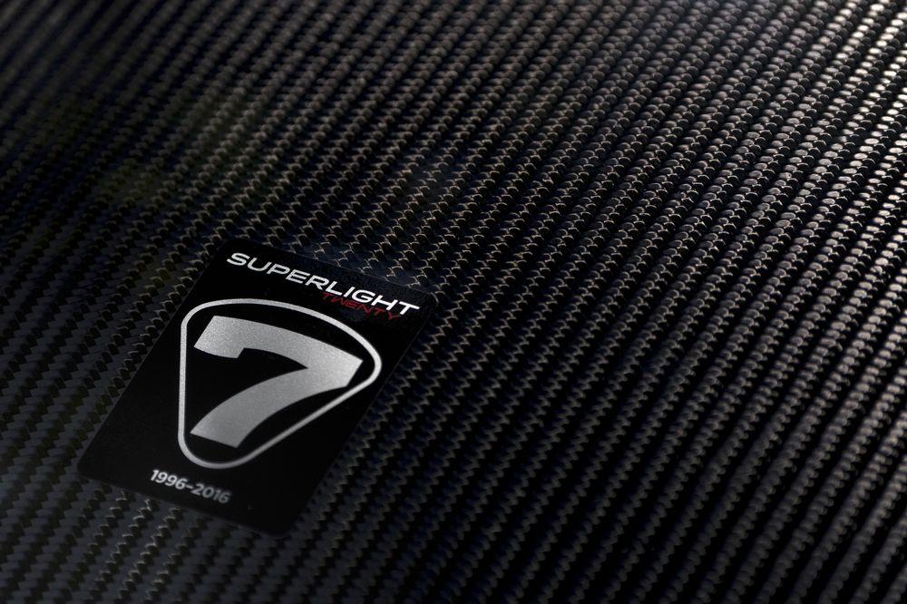  - Caterham Superlight Twenty 2016 (officiel)