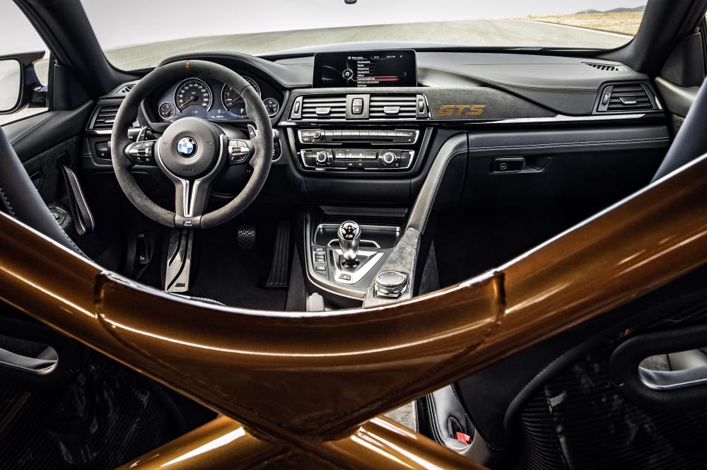  - BMW M4 GTS 2016 (officiel)