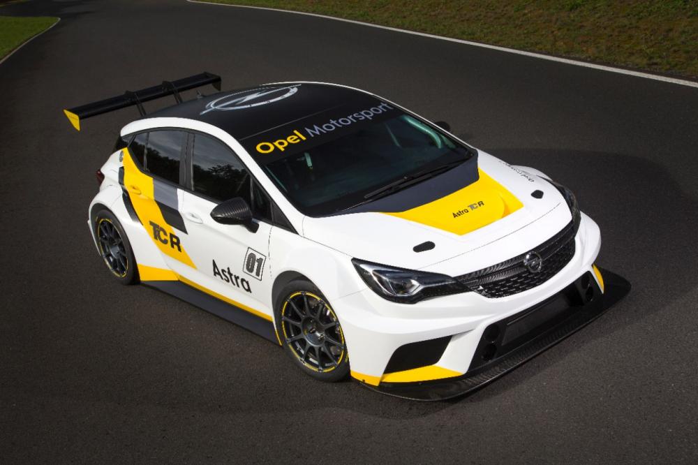  - Opel Astra TCR