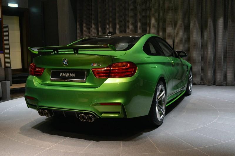  - BMW M4 Java Green
