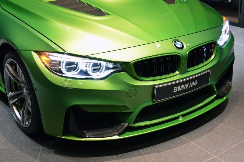  - BMW M4 Java Green