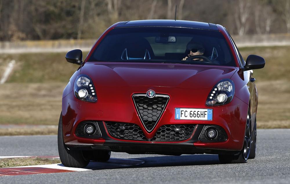 Alfa Romeo Giulietta restylée 2016 (officiel)