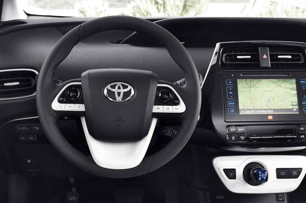 Toyota Prius 4 (essai)