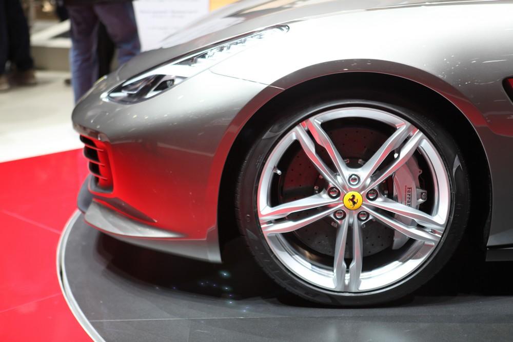  - Ferrari GTC4Lusso