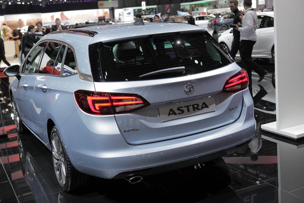  - Opel Astra ST