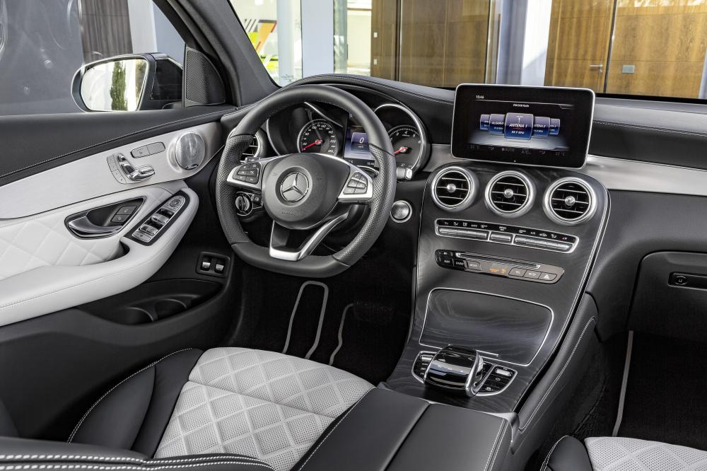 Mercedes GLC Coupé 2016 (officiel)