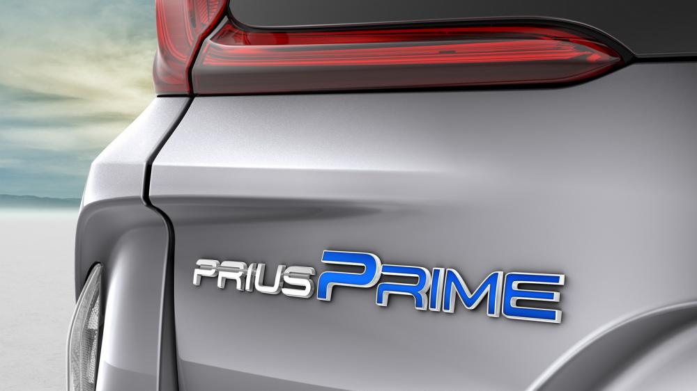 Toyota Prius Prime 2017 (officiel)
