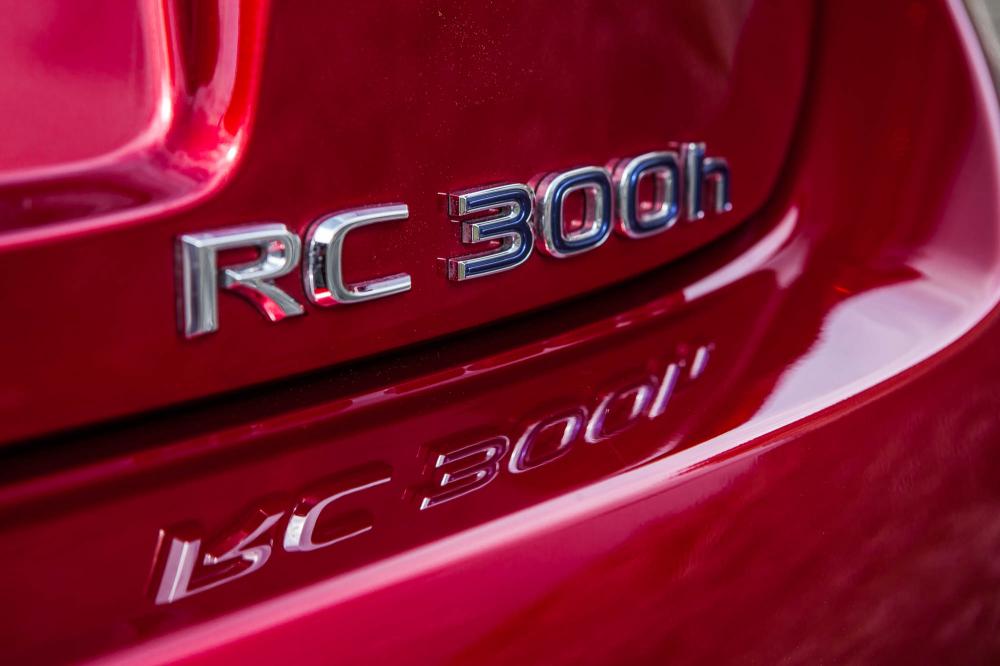Lexus RC 300h 2016 (essai)