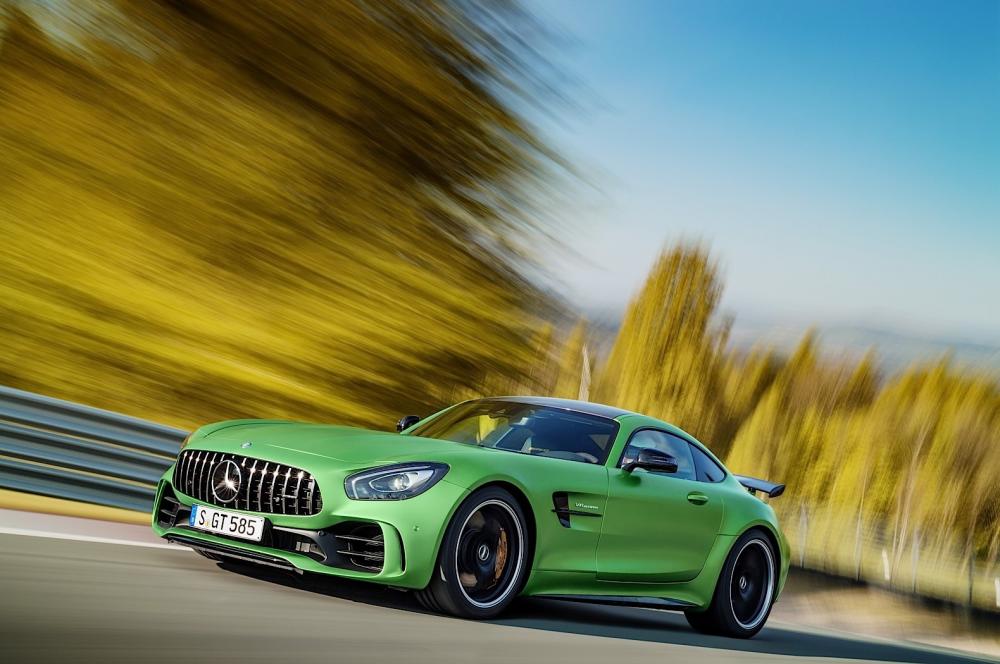  - Mercedes-AMG GT-R 2017 (officiel)