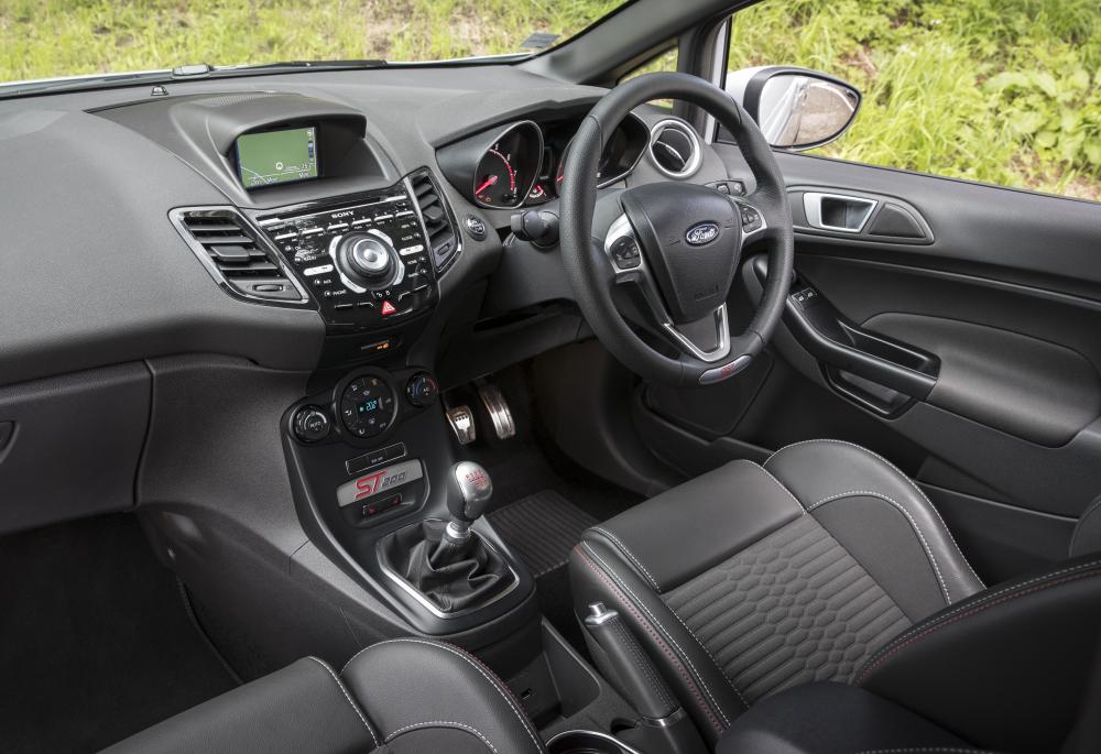  - Ford Fiesta ST 200 2016 (essai)