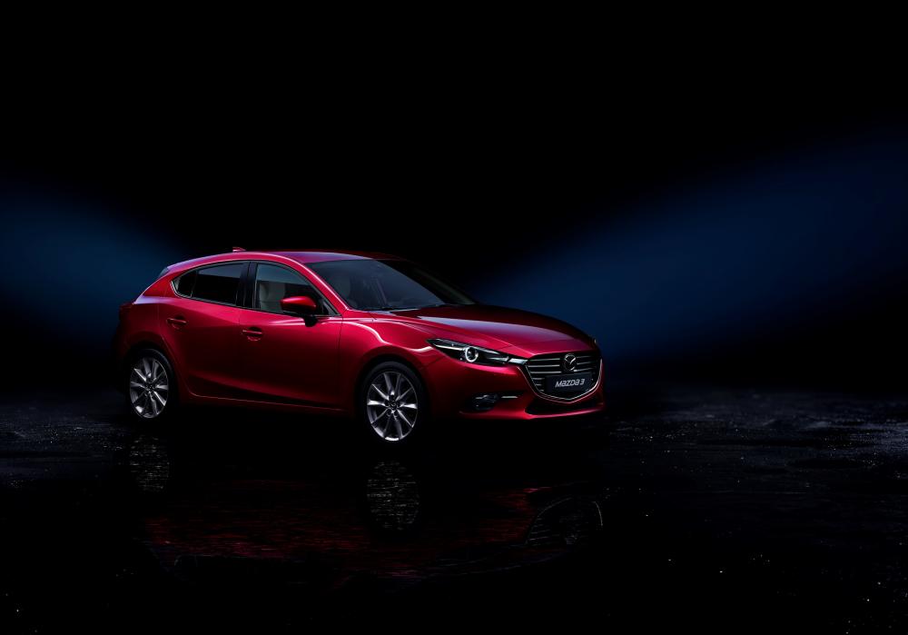  - Mazda 3 restylée 2017 (officiel)
