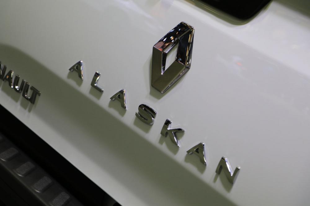  - Renault Alaskan : les photos en direct du Mondial