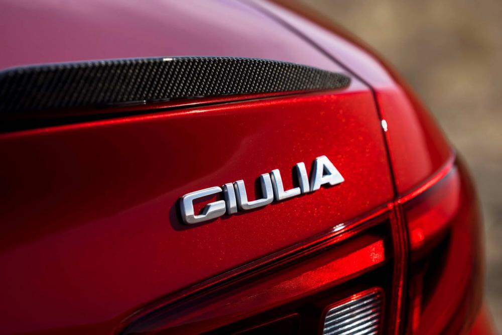  - Alfa Romeo Giulia : la version US en images