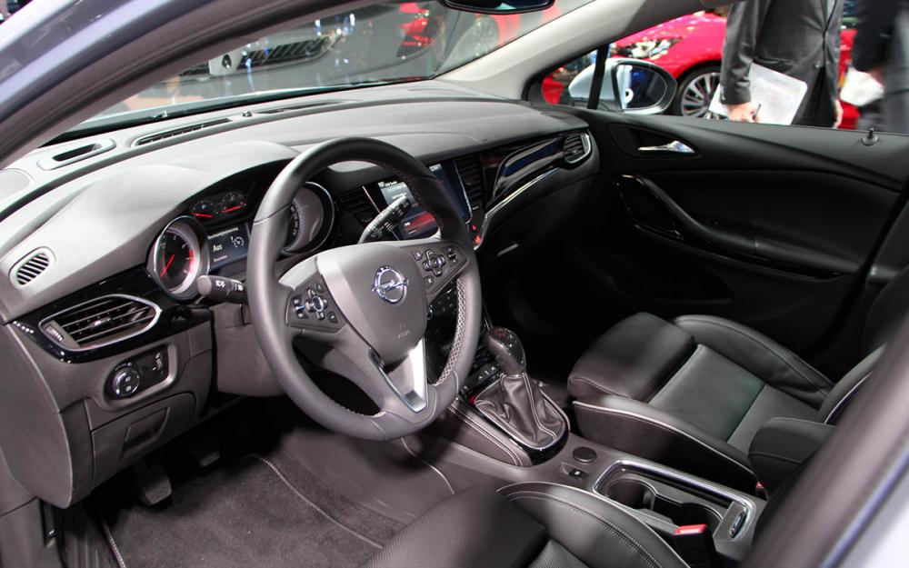  - Opel Astra : les photos de Francfort 2015