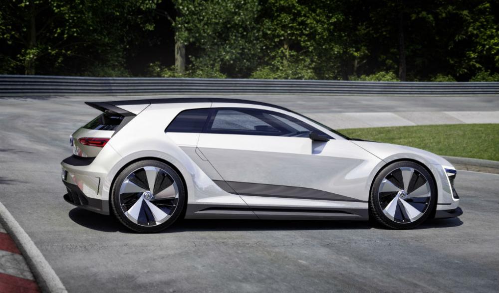  - Volkswagen Golf GTE Sport Concept