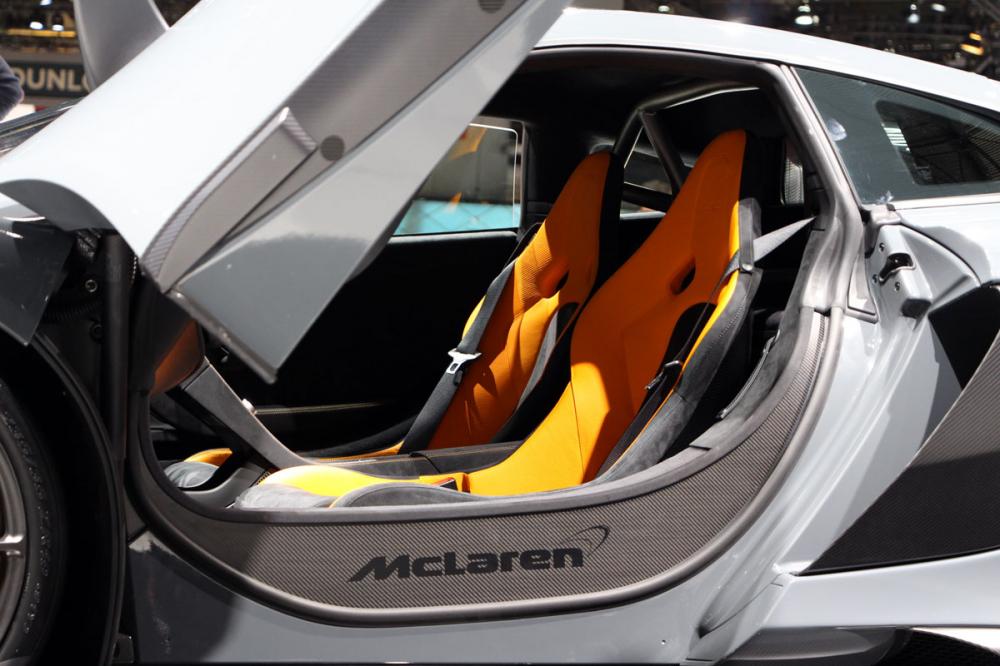  - McLaren 675 LT Genève 2015