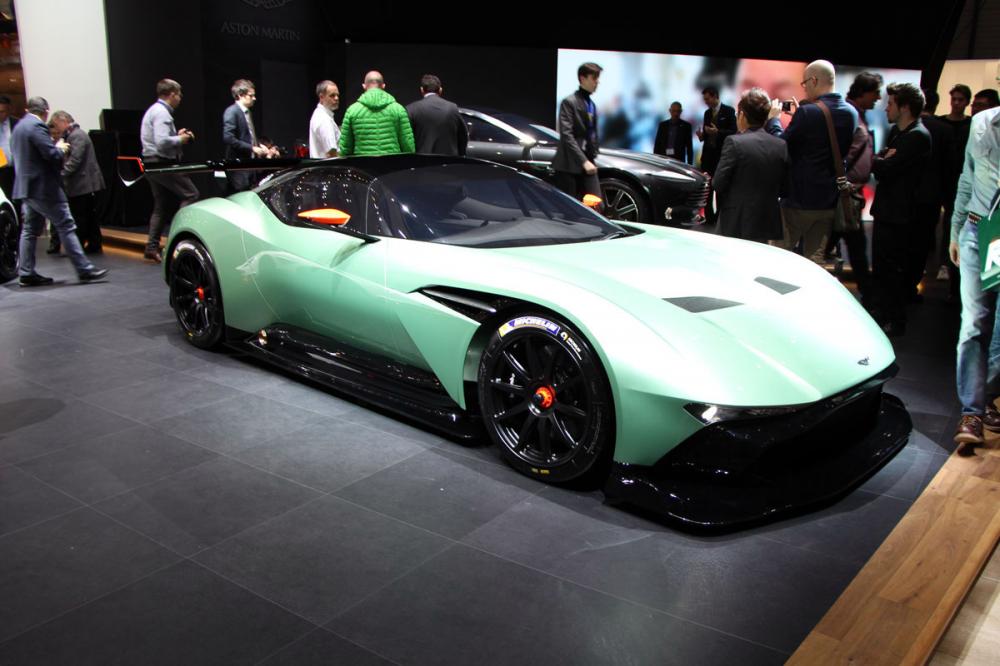  - Aston Martin Vulcan Genève 2014