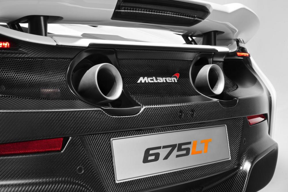  - McLaren 675LT