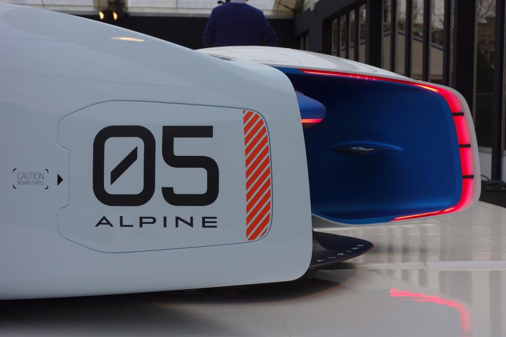  - Alpine Vision Gran Turismo (live)