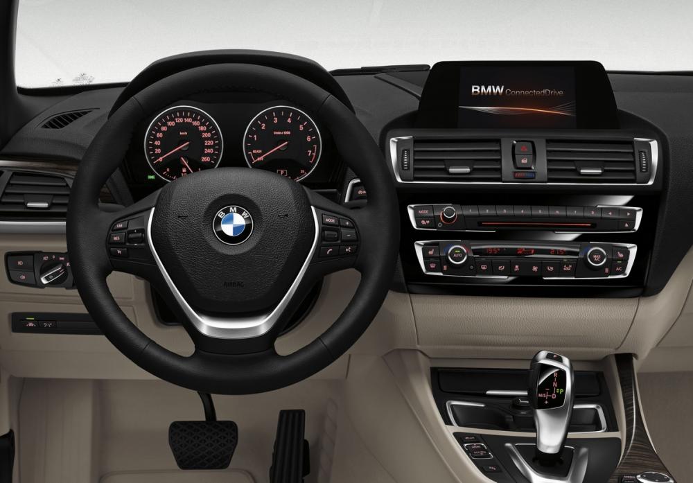  - BMW 218i