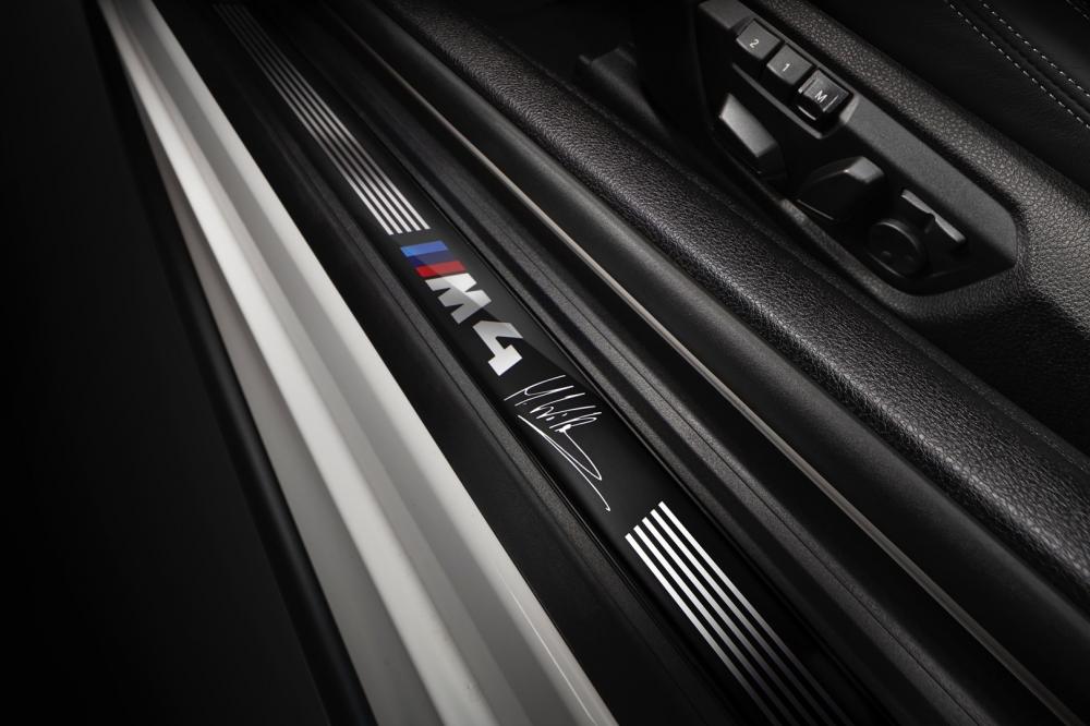  - BMW M4 DTM Champion Edition