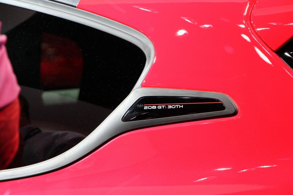 Mondial 2014 : Peugeot 208 GTi 30th