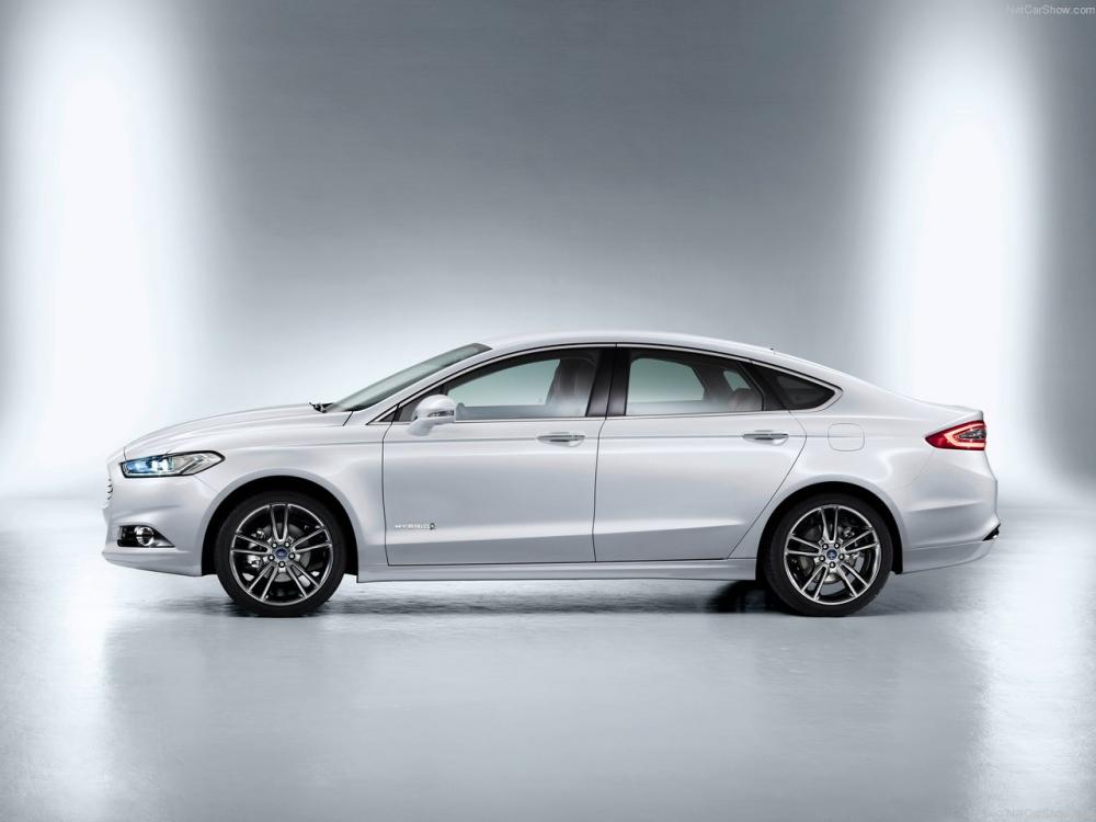  - Ford Mondeo (2015)
