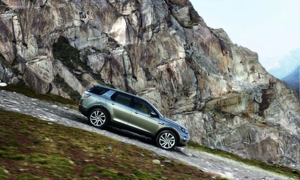  - Land Rover Discovery Sport
