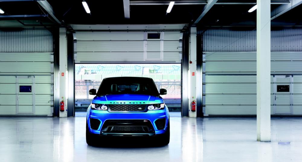 - Range Rover Sport SVR